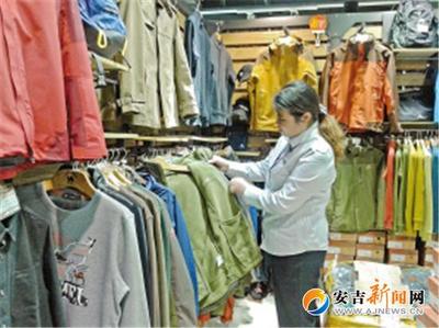 戶外用品銷售升溫，戶外經濟迎來新機遇